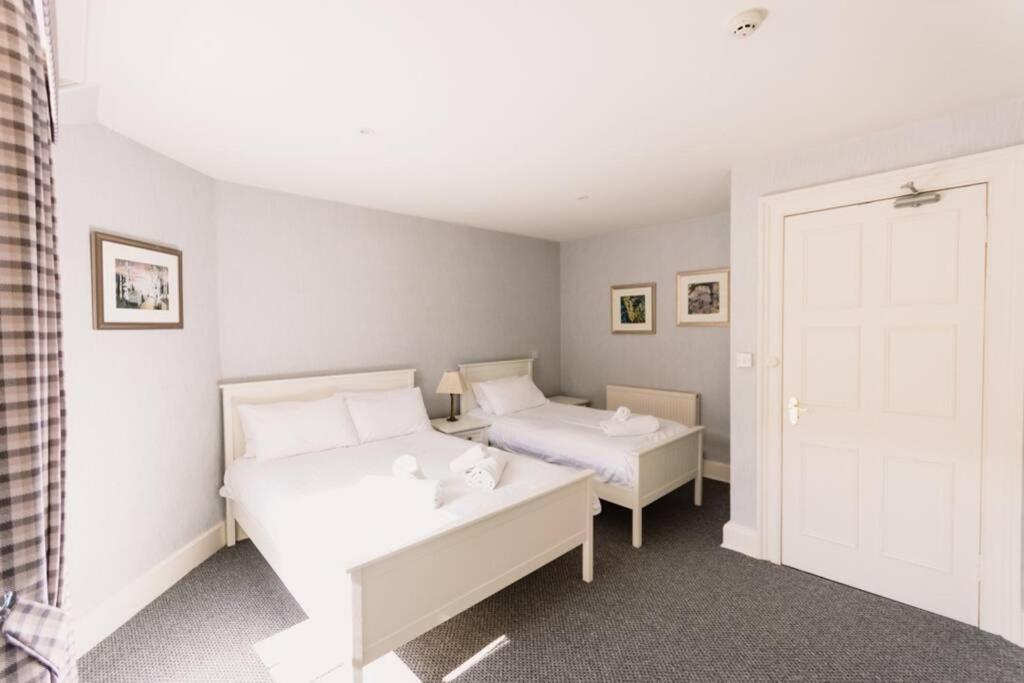 פרת' Wallace Apartment - A Unique Apartment In Countryside Park With Wifi And Access To Bar And Pool מראה חיצוני תמונה